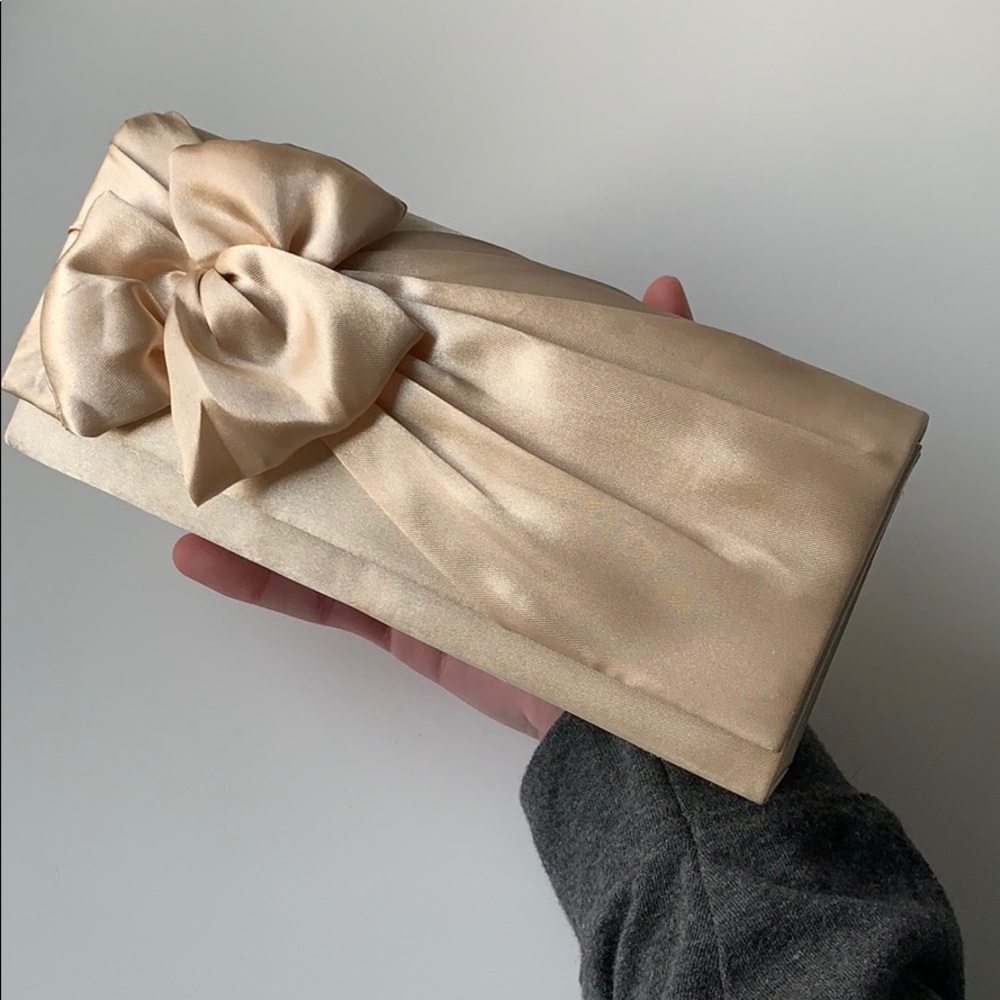 Wedding/prom clutch